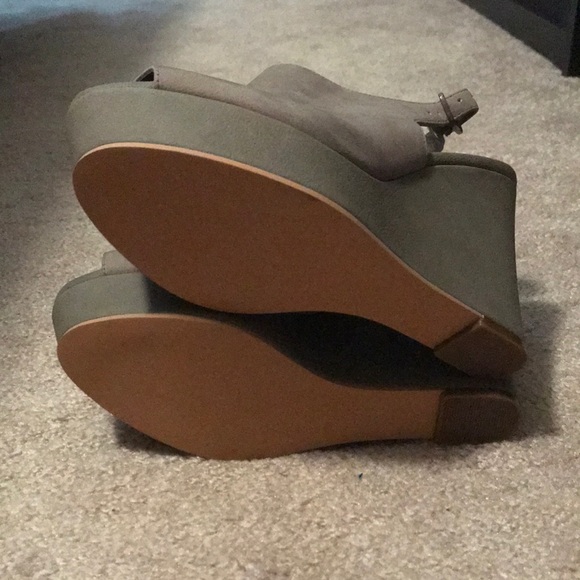 Wedge bootie - Picture 3 of 5